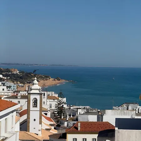 Sea View & Old Town Walk *