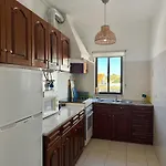 Sea View & Old Town Walk Διαμέρισμα *